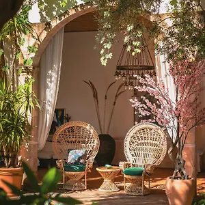 2* Otel Jade (adults Only)